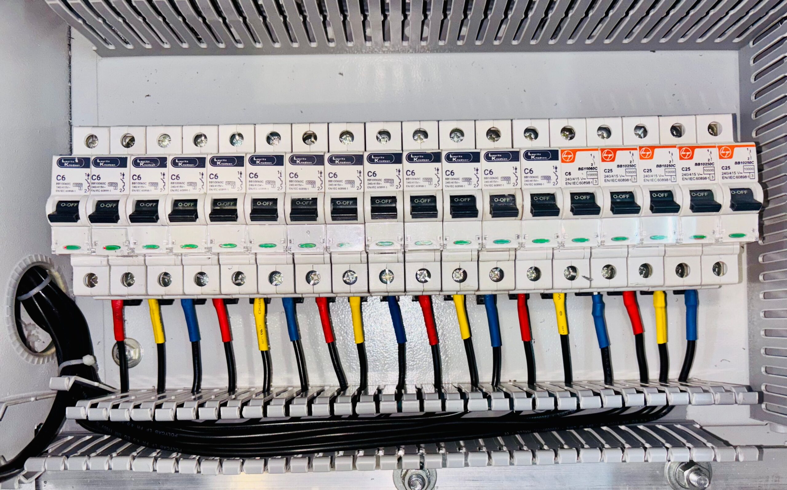 Enterprise Network Switches